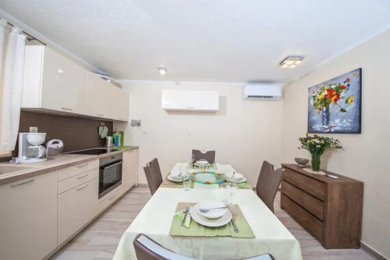 stan-makarska-105.00-m2-slika-215180121