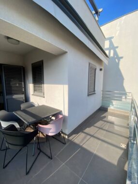 photo_6039545267922603152_w